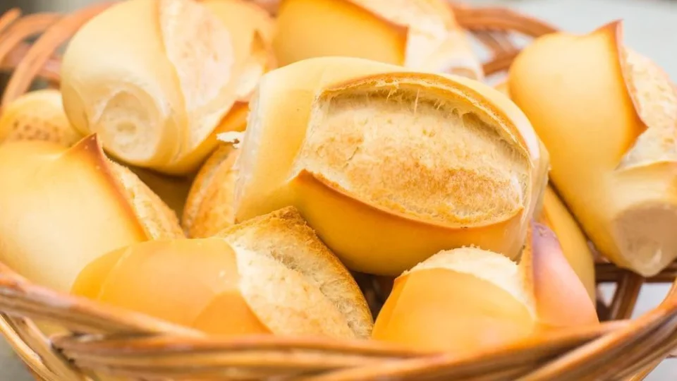 Farinha de trigo sobe até 15% e aumenta a pressão sobre o preço do pão francês