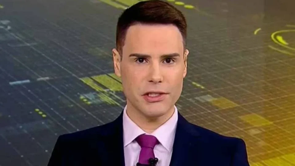 Apresentador Luiz Bacci sai do SBT e lança BNTV digital hoje
