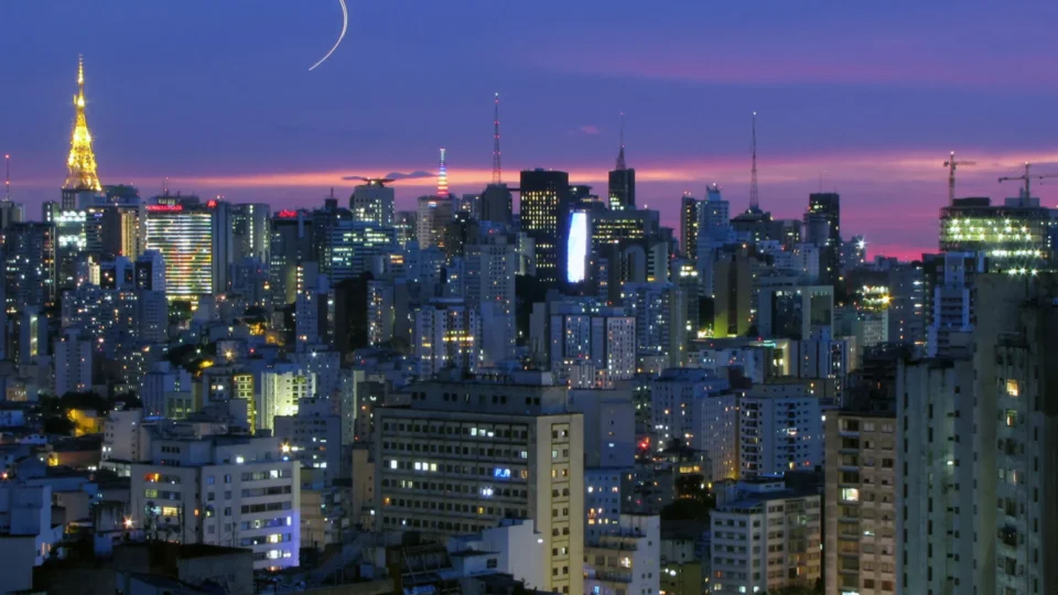 São Paulo bate recorde de turistas e alcança melhor junho da história