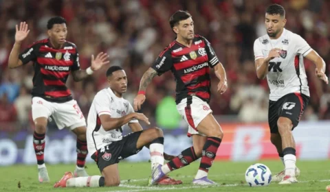 Flamengo reencontra o Vitória em clima de revanche no Maracanã