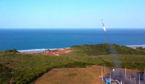 FAB interrompe voo de foguete sul-coreano após desvio de trajetória no Maranhão