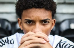 Robinho Jr. pode deixar o Santos após erro no desenvolvimento; veja como o clube chegou a esse ponto
