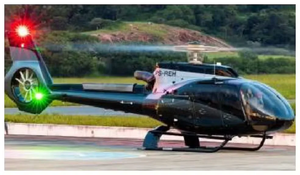 O helicóptero modelo Airbus EC 130 T2, apelidado pelo grupo de ‘betcóptero’. — Foto: Reprodução