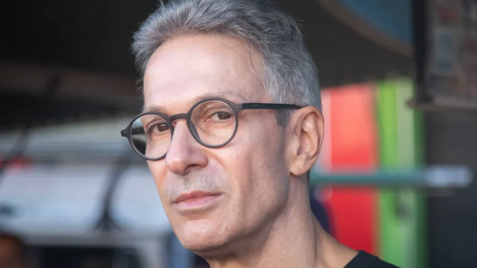 Zema candidato detalha saída do debate na sabatina do JN hoje