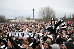Newcastle x West Bromwich decide vaga na Copa da Liga
