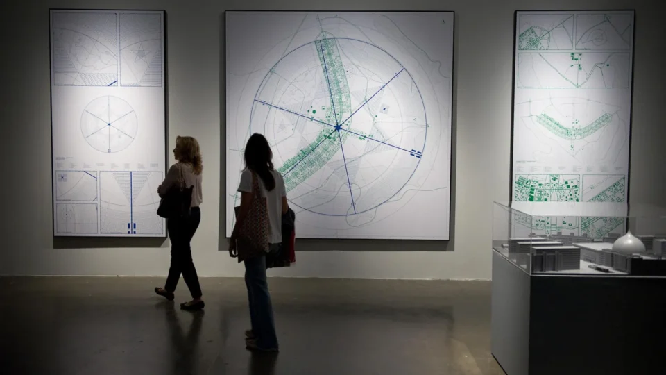 Exposição revela como Brasília mudou desde a construção até a cidade de hoje