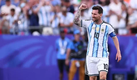 Messi anuncia aposentadoria da seleção argentina após 20 anos
