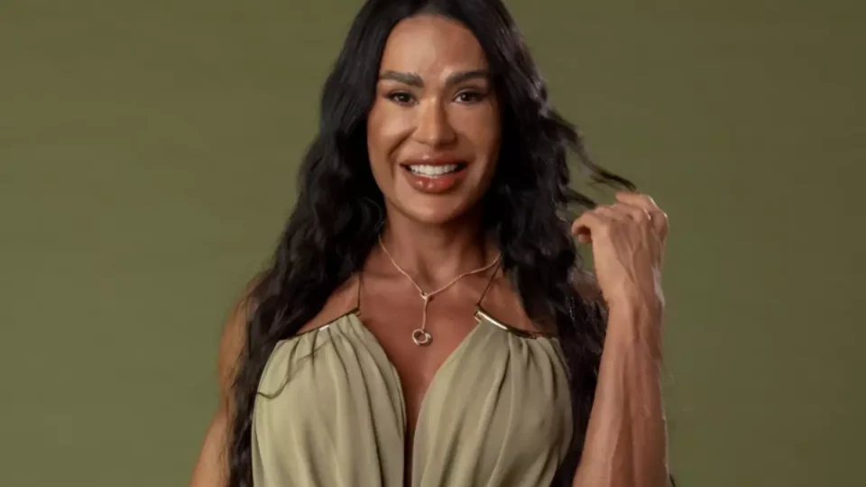 Gracyanne Barbosa volta ao Dança dos Famosos após lesão e revela como está um ano depois