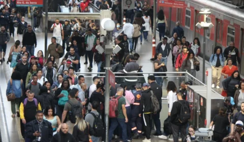 Greve da CPTM continua após sindicato rejeitar proposta do governo; veja o que pode acontecer agora