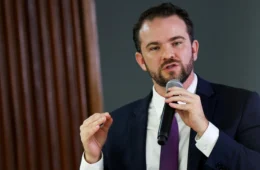 Dario Durigan anuncia novo valor do salário mínimo para 2027, veja quanto será