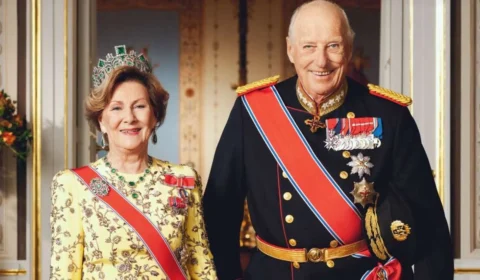Conheça a história de amor do Rei da Noruega que desafiou a realeza