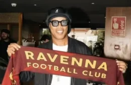 Ronaldinho Gaúcho volta ao futebol aos 46 anos e acerta com clube italiano