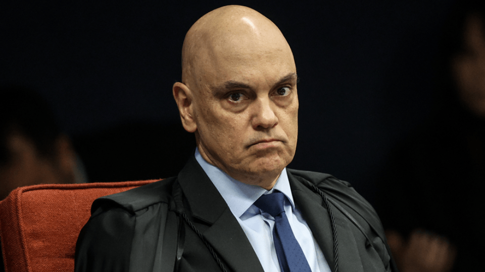 Moraes manda cancelar aposentadoria de ex-diretor da PRF