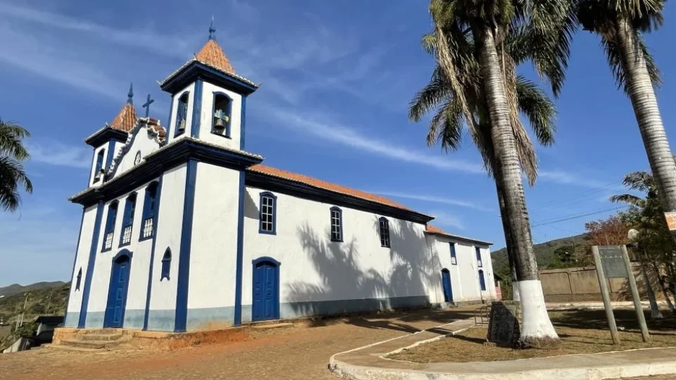 Justiça manda proteger igrejas históricas de cidade mineira com risco de deterioração