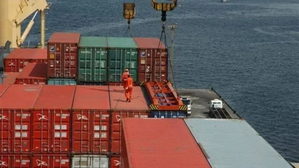 Taxa da seca encarece transporte de cargas e pode aumentar preços no Amazonas