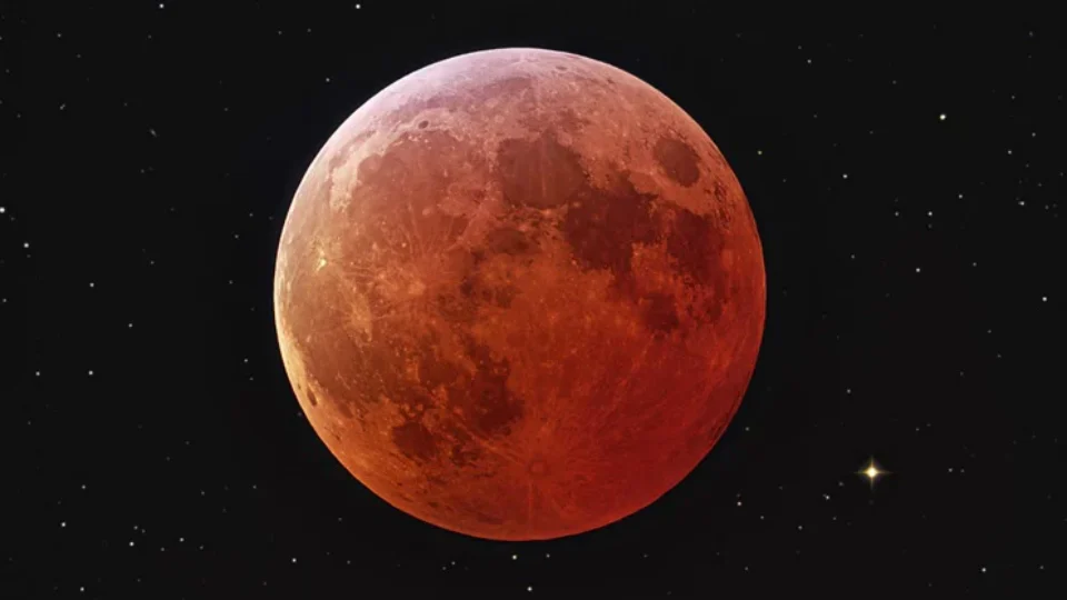 Eclipse lunar parcial cobre 93% da Lua e deixa céu vermelho nesta sexta. Veja onde observar