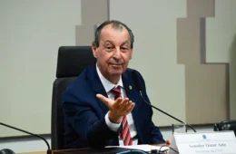 Fim da escala 6×1 avança no Senado: veja o que pode mudar na jornada, nas folgas e no salário