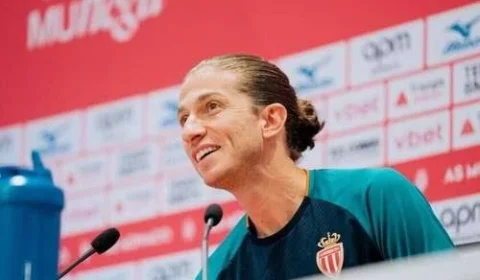 Filipe Luís estreia em competição europeia com o Monaco diante de Górnik Zabrze; veja onde assistir