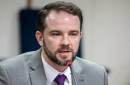 Durigan aponta juros altos como um dos grandes desafios do Brasil e defende esforço fiscal