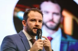 Durigan critica bets e diz que Brasil viveu “anarquia regulatória”