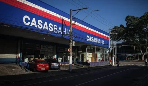 Casas Bahia deve R$ 17,3 bilhões a 28 mil credores