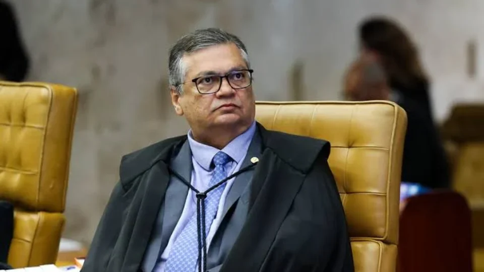 Dino autoriza PF a acessar dados sobre produtora de “Dark Horse”