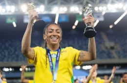 Barcelona anuncia Kerolin, que se torna a brasileira mais cara da história