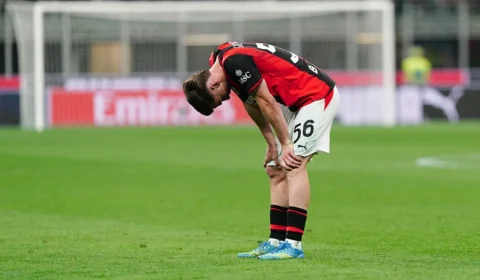Em jogo em homenagem à Baresi, Milan e Inter empatam em grande clássico amistoso