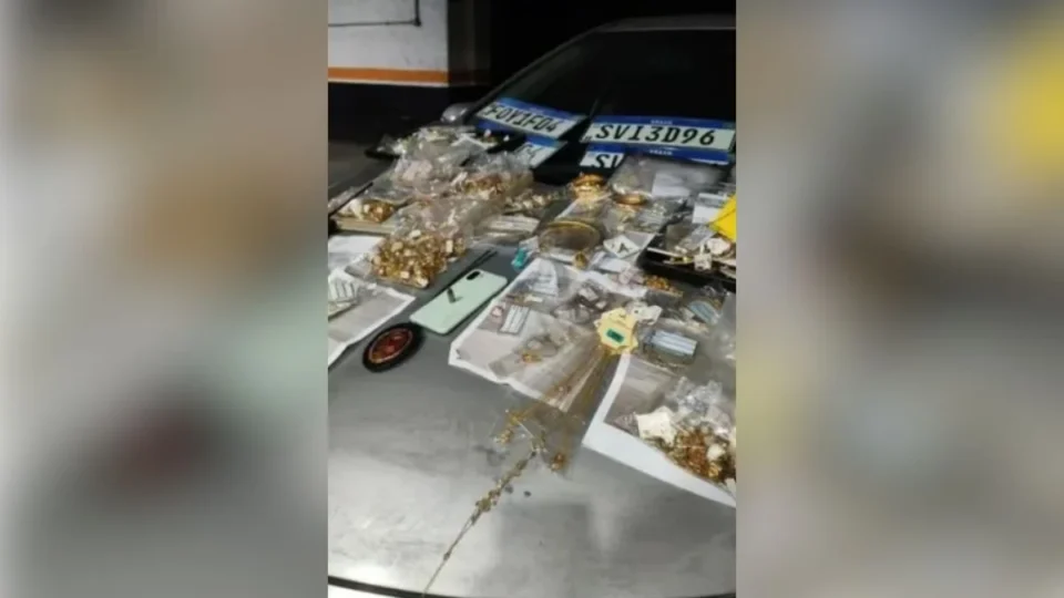 Quatro suspeitos são presos após furto a joalheria no centro de São Paulo