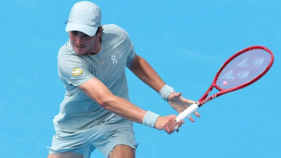 João Fonseca desiste do Masters 1000 após sentir lesão abdominal
