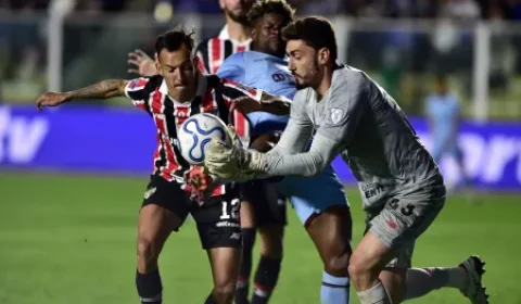 São Paulo segura pressão na altitude e decide vaga da Sul-Americana em casa