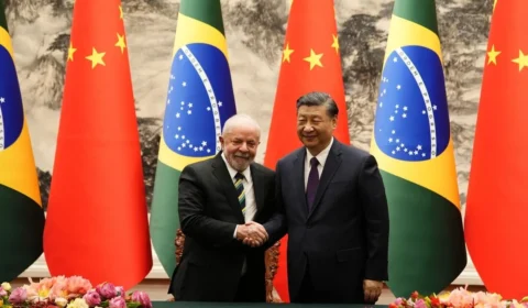 China entra na disputa do Brasil contra tarifaço de Trump e aumenta pressão sobre os EUA