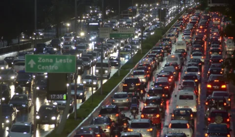 GREVE: Paralisação causa transtornos no trânsito; entenda as medidas
