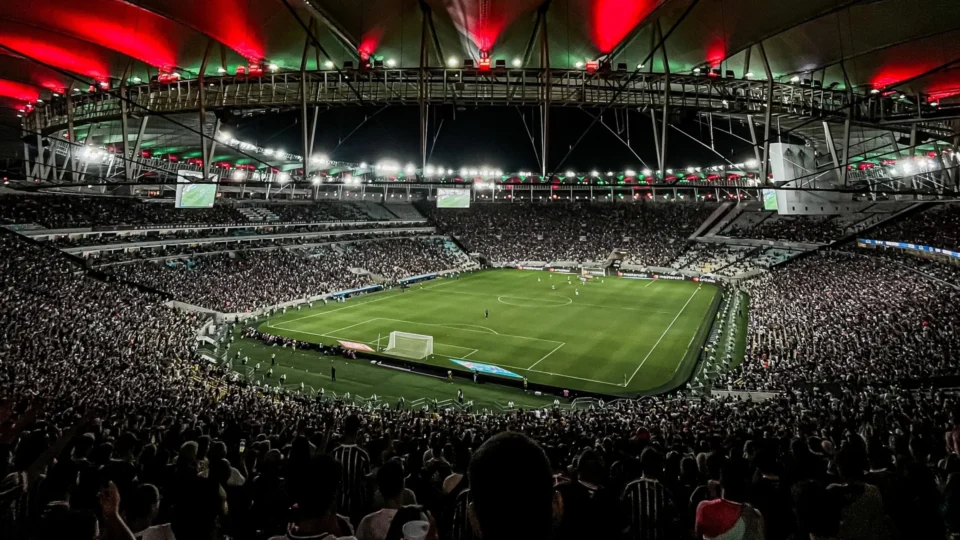 Flamengo e Fluminense vetam Maracanã para Vasco x Vitória
