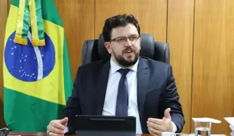 Lobista pagou R$ 249 mil em contas pessoais de ex-chefe de gabinete de Lula; investigação cita Marcola