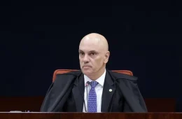 Oposição protocola pedido de impeachment de Alexandre de Moraes no Senado
