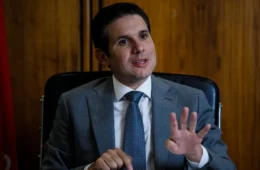 Hugo Motta declara apoio à reeleição de Lula na Paraíba