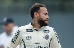 Neymar é relacionado para duelo do Santos na Sul-Americana e Cuca lida com desfalques na defesa