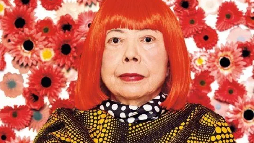 Yayoi Kusama morre aos 97 anos e deixa um dos legados mais marcantes da arte contemporânea
