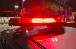 Polícia recupera motocicleta roubada escondida em área de mata em Aracaju
