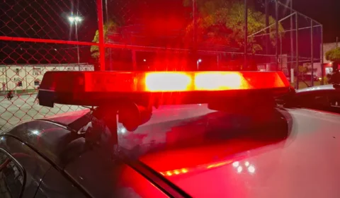 Polícia recupera motocicleta roubada escondida em área de mata em Aracaju