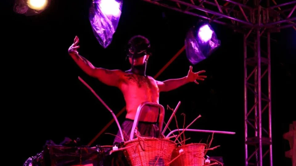 Artista do Amapá representa a Amazônia em celebração nacional dos 40 anos do Teatro do Oprimido