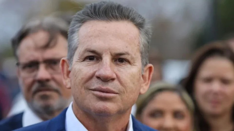 PF investiga Mauro Mendes por R$ 308 mi em acordo com a Oi