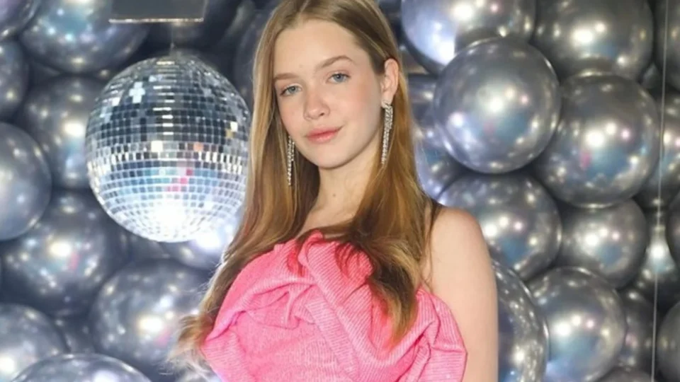 Pietra Quintela, 18, estreia como bailarina na novela da Globo