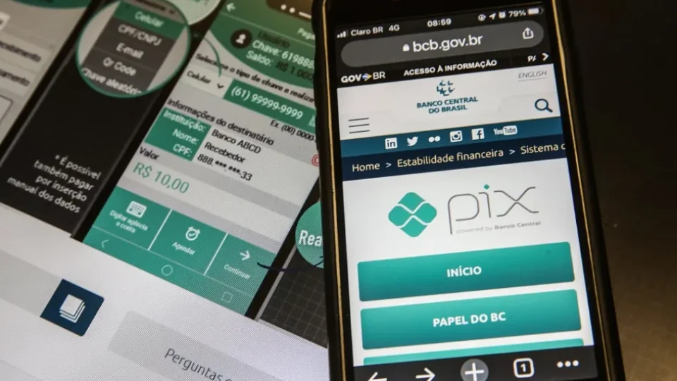Pix automático começa a substituir débito automático interbancário no Brasil