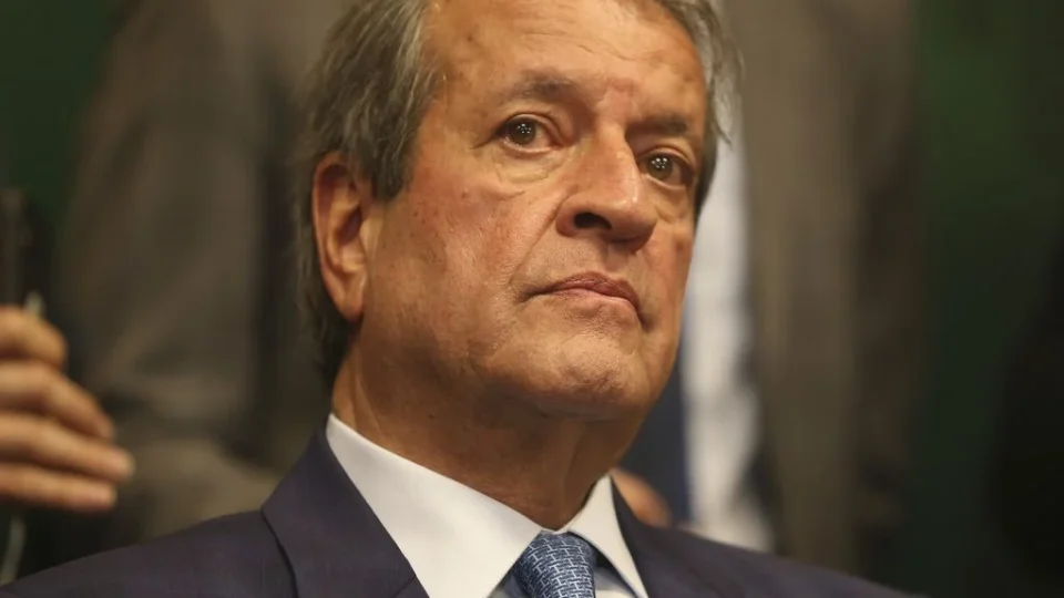 PF apura emendas de R$ 500 mil de Valdemar Costa Neto