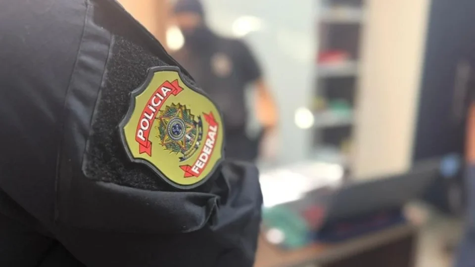 PF mira grupo que enviava brasileiras para exploração sexual na França e bloqueia R$ 10 milhões