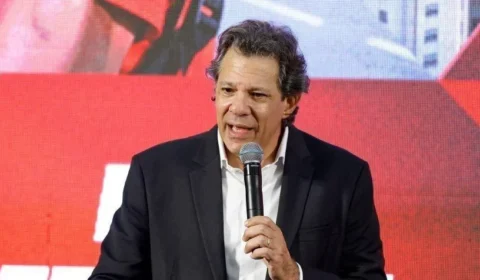 MP Eleitoral arquiva apuração sobre motorista de Haddad, mas caso ainda é investigado pela Polícia Civil