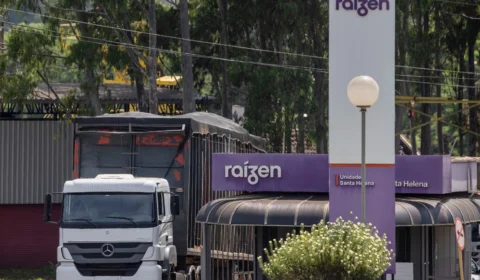 Justiça bloqueia conta bancária da Raízen em meio à reestruturação financeira
