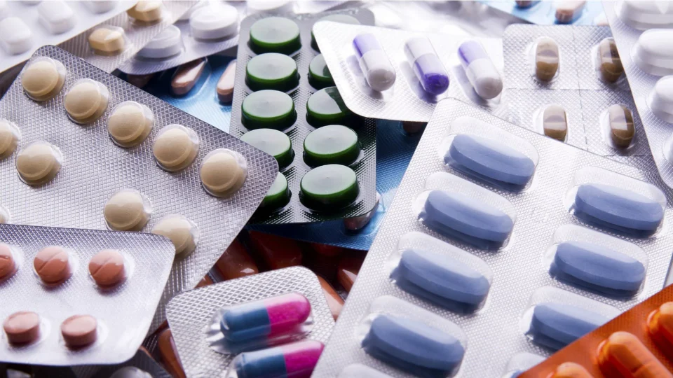 Pesquisa do Procon aponta diferença de até 2.400% no preço de medicamentos em SP